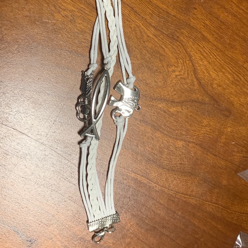 Cute Bracelets - Picture 4 of 6